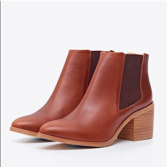 Nisolo Shoes - Nisolo Brown Leather Heeled Chelsea Boots BNIB 9